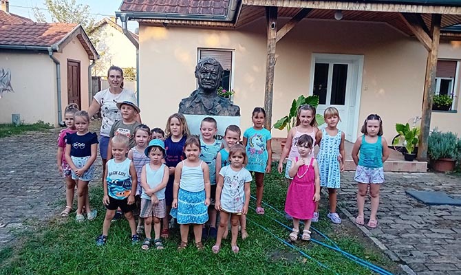 Megkezdődtek a mesés és játékos foglalkozások Szenttamáson
